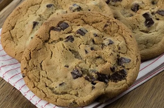 Bob Evans Chocolate Chunk Cookie